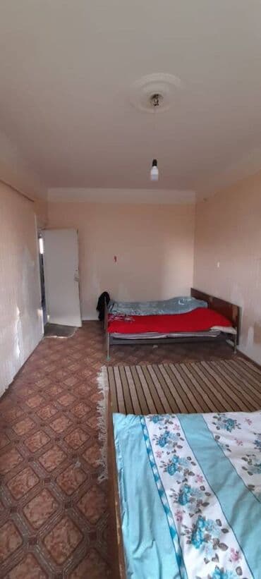 9 ci mikrorayon satilan evler: Bakı, 3 otaqlı, Köhnə tikili, m. Həzi Aslanov, 90 kv. m — 21