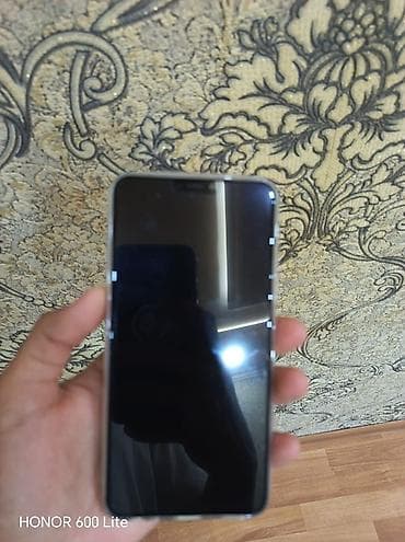 PAGRAER P51X smartfon Xüsusiyyətlər: - Arxa kamera bloku: 64 MP (yazı