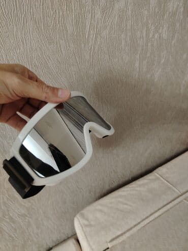 Motosiklet/qış idmanı üçün qoruyucu eynək - Rəng: ağ çərçivə, qara