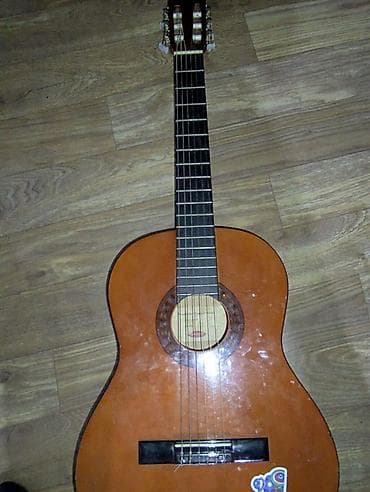 Velosipedlər: 🎸 Klassik Gitar – Təmirə Ehtiyacı Var (Ucuz Qiymət) Təcili satıldığı — 1