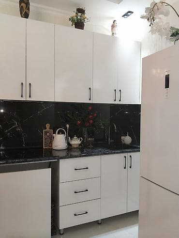 qala ramanada ev satilir: 2 otaqlı, Yeni tikili, 41 kv. m — 10