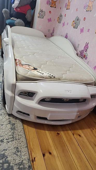 Uşaq mebeli: Uşaq maşın formalı çarpayı – ağ rəng - Realistik sport-kar dizaynı — 3