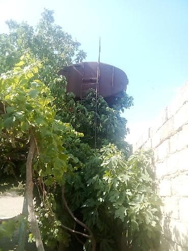 demir su bakı: Bak, Metal, 10000 l l — 8