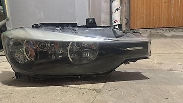 BMW F30/F31 üçün orijinal ön fara Xüsusiyyətlər: - Korpus: orijinal