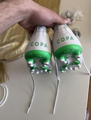 20 cent nece qepikdir: Butslar Adidas, Ölçü: 41 — 4