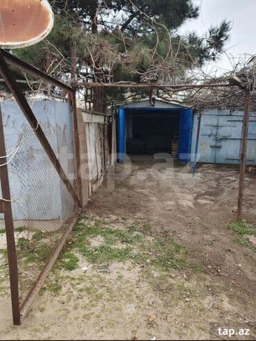 qaraj satılır: 15 kv. m, 3 * 5 * 2 Daş Kommunal xətlər qoşulmayıb — 11
