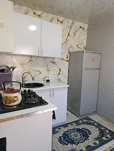 eletde bina evleri: Kirayə verilir ayliq250 manat +50 kominal isiq qaz su + 🛜 internet) — 5