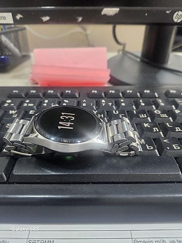 smart qolbaqlar: Ağıllı saat – paslanmayan poladdan bərk korpus və metal qolbaq — 3