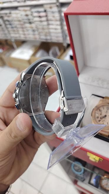 Наручные часы: Hublot kişi saatları – avtomatik mexanizmli, kronoqraflı modellər — 3