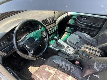 cip maşınları: BMW 5 series: 2.5 l | 1996 il Sedan — 5