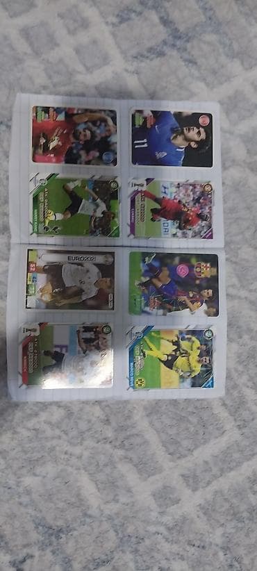 Futbol kolleksiya kartları dəsti - 40 vərəğə yapışdırılmış futbol — 3