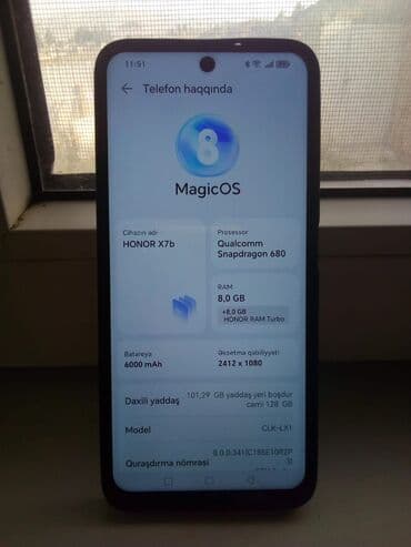 100 manatliq telefonlar: Honor X7b — 1