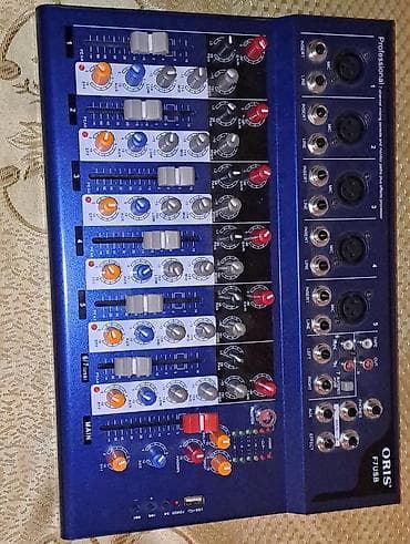 ORIS F7USB profesional qarışdırıcı (audio mikser) Xüsusiyyətlər: - 7