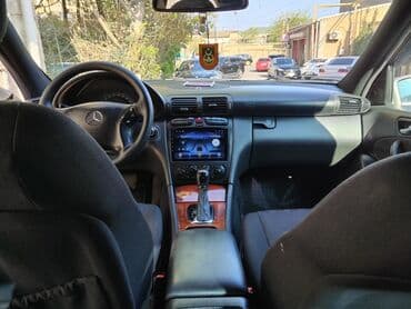 машины в азербайджане: Mercedes-Benz C 200: 2 л | 2000 г. Седан — 7