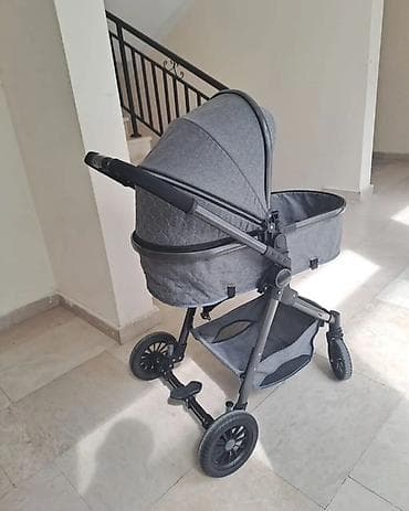 uşaq araba: Çıxarıla bilən beşikli araba, Yaş: <1 ay — 2