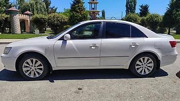 hyundai h1 oluxana: Hyundai Sonata: 2.4 l | 2008 il Sedan — 4