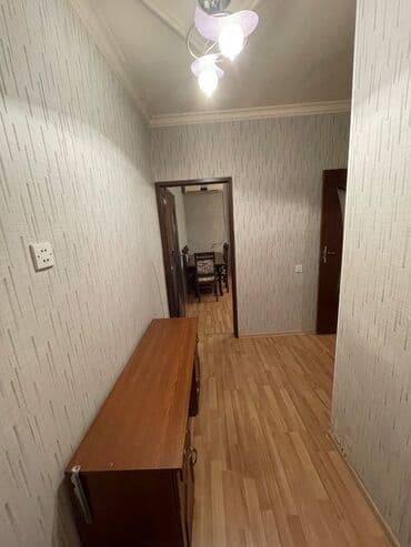 kirayə masazır: Evdə yaşamaq üçün hərbir şərait var. Marşruta yaxındır. Yaxınlıqda — 2