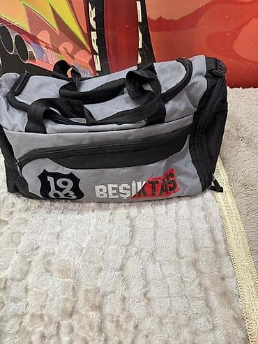 canta satışı: Türkiyeden alinib 100 azn e Beşiktaşin resmi mağazasindan alinib ucuz — 2