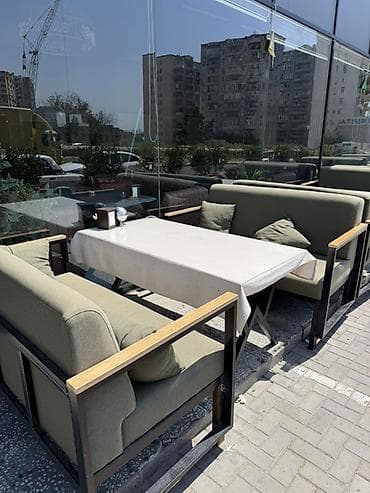 Kafe/restoran üçün açıq hava oturma dəsti Tərkib: - 2 ədəd — 3