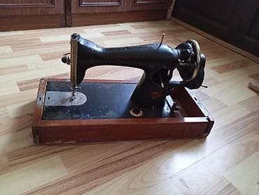продать пианино бу: Məhsul: Mexaniki tikiş maşını (antique tipli, ayaqla/əl çarxı ilə — 4