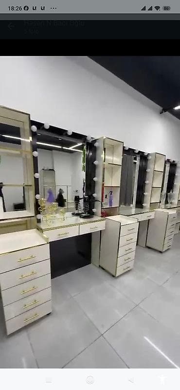 guzgulu masa: Makiyaj üçün masa, Güzgülü — 2