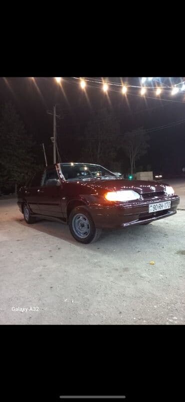 ваза напольная стеклянная высокая без узора: Lada Samara sedan - Korpus: 4 qapılı sedan, qəhvəyi rəng - Nömrə — 5