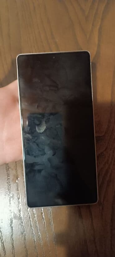 planşet telfon: Telefon şexsi telefonumdu 1ay istifadə edilib ideal vəziyyətdədi — 3