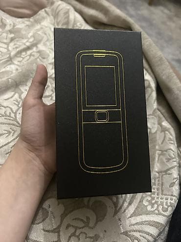 Nokia 8000 4G, rəng - Qara, Düyməli — 6