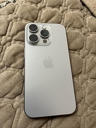 IPhone 15 Pro, Gümüşü