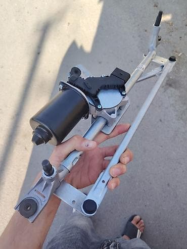 motolar: MG 350 Avtomobil üçün ön şüşə silən mexanizmi və mühərriki (wiper — 1