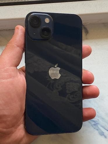 6d mark 2: IPhone 13, 128 GB, Black Titanium, Barmaq izi, Simsiz şarj, Face ID — 4