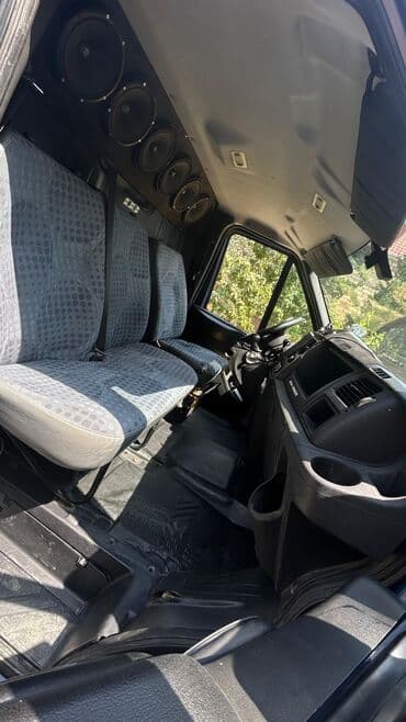 bmw x1 xdrive23d mt: Ford Transit: 2.4 l | 2007 il 190000 km Van/Minivan — 6