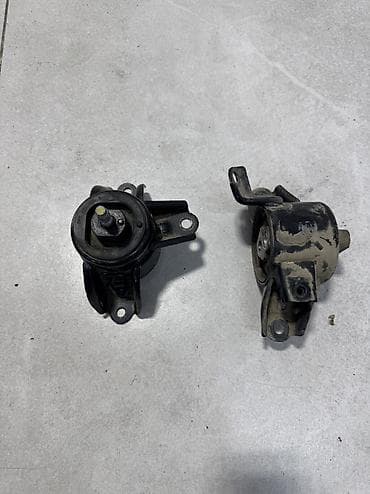kia rio dumanni: Hundai Acsent. Mator və karopka paduşqası — 2