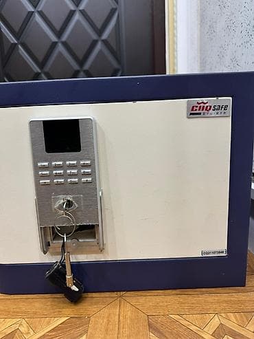 nişan şerfleri: Elektron seyf – CHQ Safe - Rəng: tünd mavi/krem. - Ön panel: metal — 3