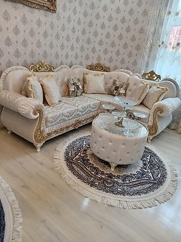 2 ci el taxt: Künc divan, Qonaq otağı üçün, Açılmayan — 1