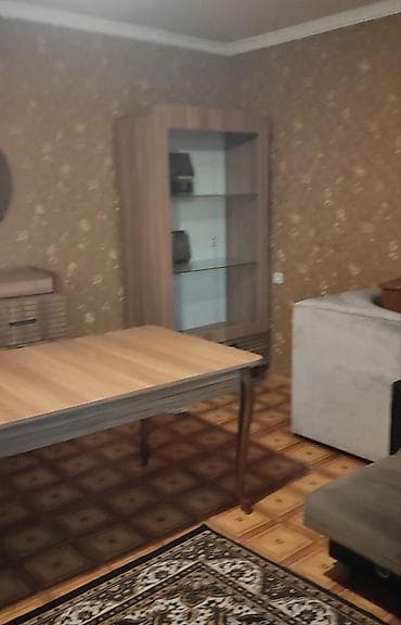 3 otaqlı: Xırdalanda,Mədrəsə dayanacağının və Xırdalan dəmiryolu stansiyasinin — 9
