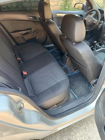 x5 disk: Opel Astra: 1.3 l | 2006 il 377000 km Hetçbek — 5