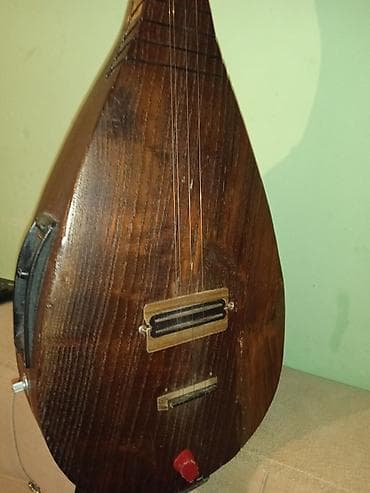 kreditle idman aletleri: Elektro saz – daxili preamp və EQ ilə - Korpus: taxta, armud formalı — 6