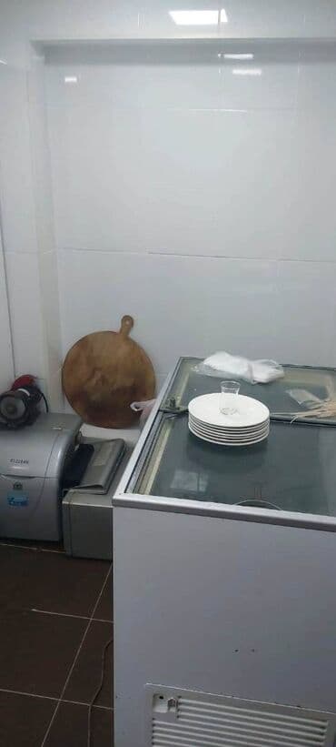 xirdalan yeni tikili binalar: Nizami kinoteatrının yanı yarı zirzəmi ümumi sahəsi 145 kvm-m olan — 21