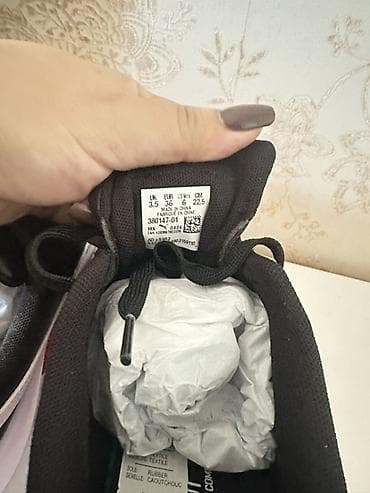 yun corab: Puma Smash v2/“Puma Seya Clean” qadın krossovkaları - Rəng: qara-ağ - — 2