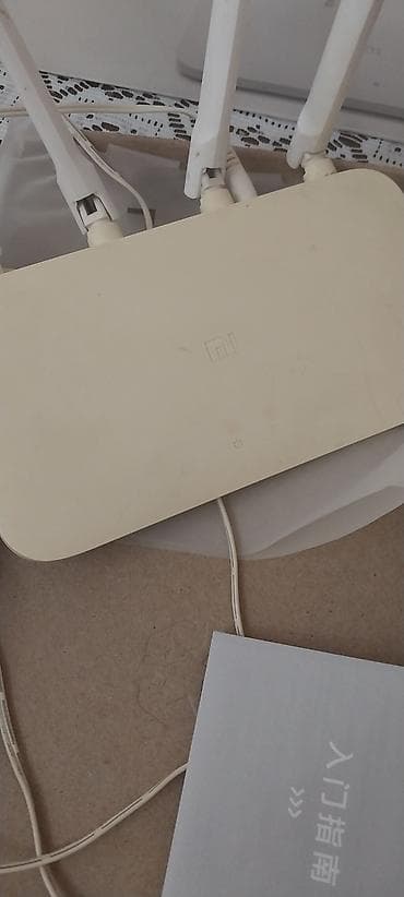 komputer ehtiyat hisseleri: Xiaomi Router 4A Wi‑Fi marşrutizatoru Ağ rəngli, zərif və minimal — 1