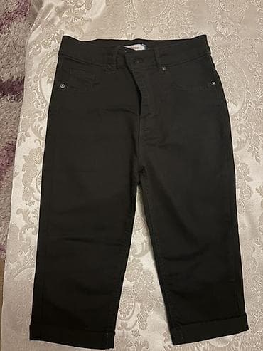 sort pişiklər: Qara rəngli qısa şalvar (capri) – klassik dord ciblə - Model:/qadın — 3