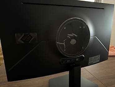 kohnə komputer: Samsung OLED G50SF 27 2K 180HZ 🔹 27” QHD (2560x1440) QD-OLED panel 🔹 — 2
