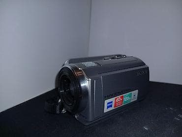 Sony DCR-SR88E videokamera satılır. Kamera yaxşı vəziyyətdədir və tam lalafo.az -da Sony DCR-SR88E videokamera satılır. Kamera yaxşı vəziyyətdədir və tam