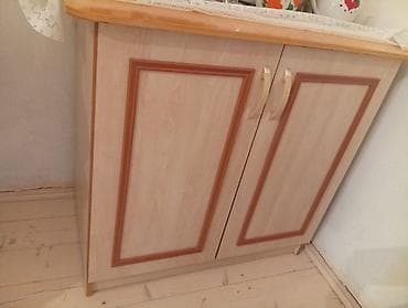 İki qapılı mətbəx dolabı - Material: laminat/taxta teksturasında