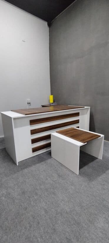 Yeni, Müdir üçün, Künc masa lalafo.az -da Yeni, Müdir üçün, Künc masa