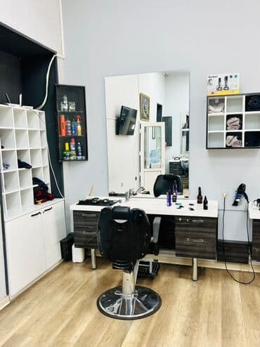 fen turbo: Kişi salonu üçün tam təchizatlı bərbər işi yerləri və mebelləri — 4