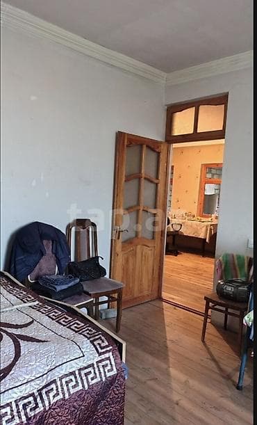 ev: Satılır: Yaşma istiqamətində, dənizə yaxın ərazidə torpaq sahəsi — 6