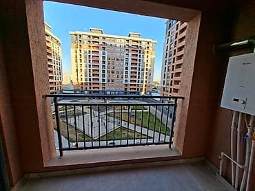 əmircanda ev: 2 otaqlı, Yeni tikili, 72 kv. m — 1
