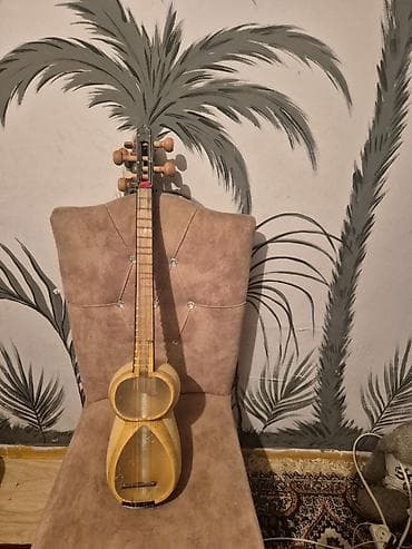 tar instrument: Tarların sifarişlə hazırlanması. Tut ağacından. vatsapdan yazın — 2